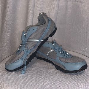 Doctor comfort sneakers